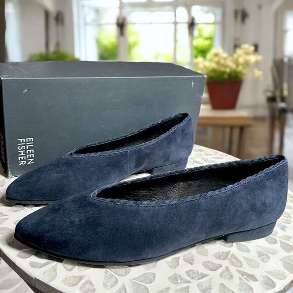 Eileen Fisher $225 Posy Leather Suede Pointed-Toe Flat – Scalloped Topline – Wom - Picture 1 of 12
